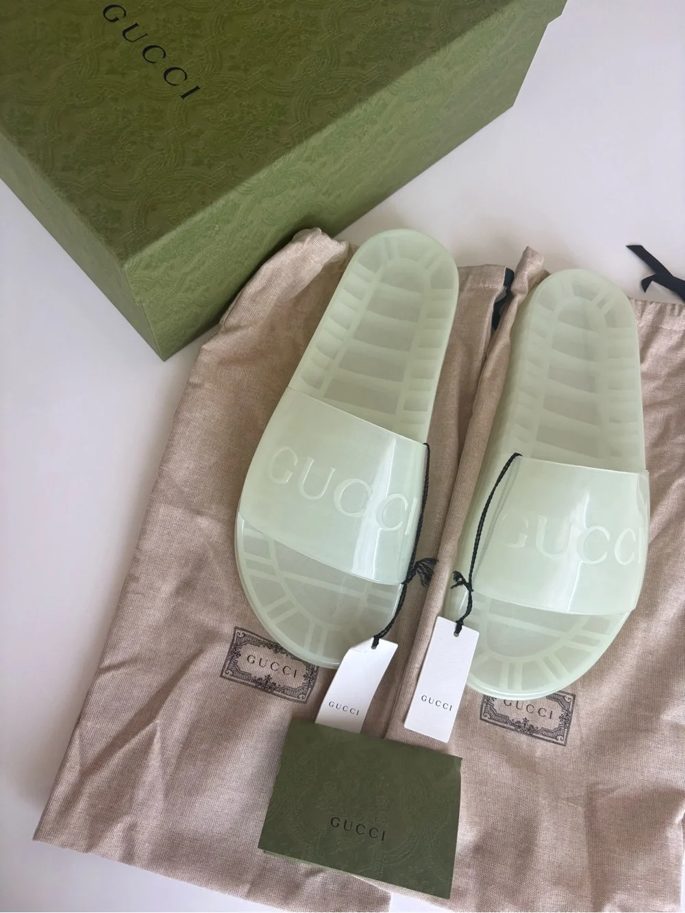 New Men’s Gucci Translucent Rubber Slide Sandals Size 12